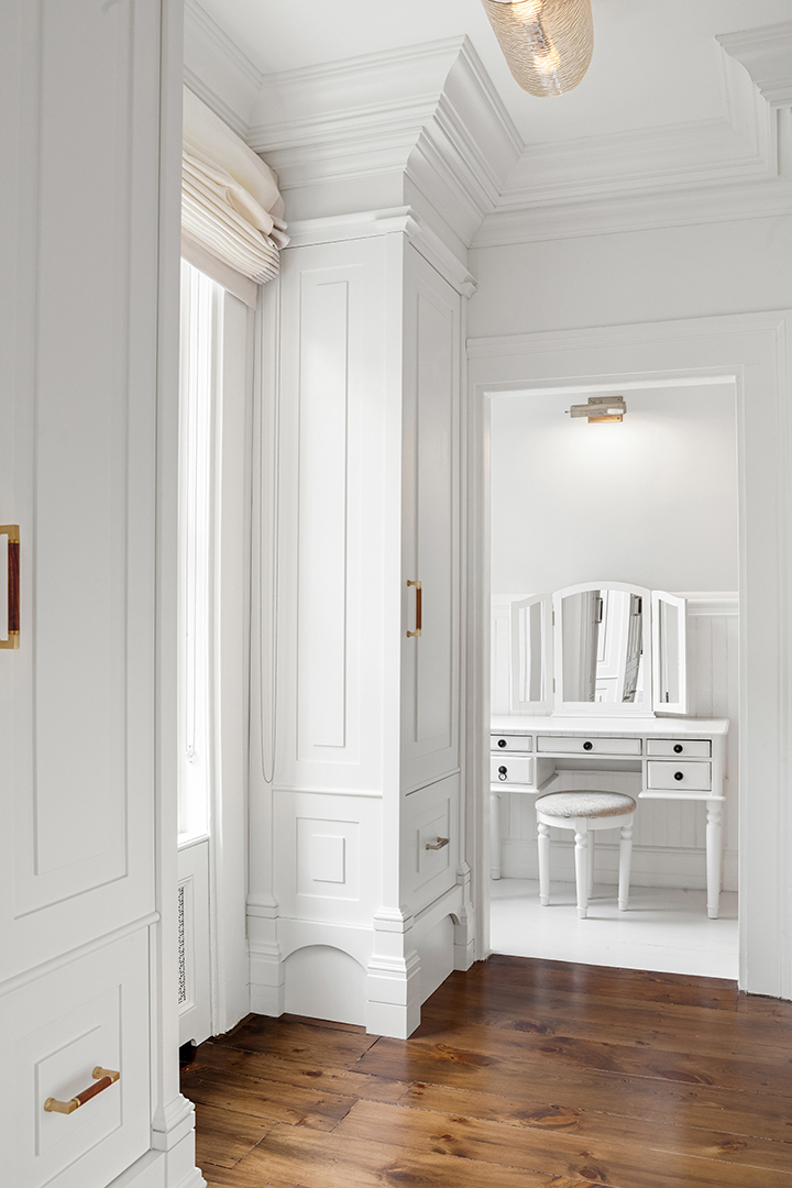 Pop Artist Roy Lichtensteins Former West Village Townhouse Lists For 30m 20
