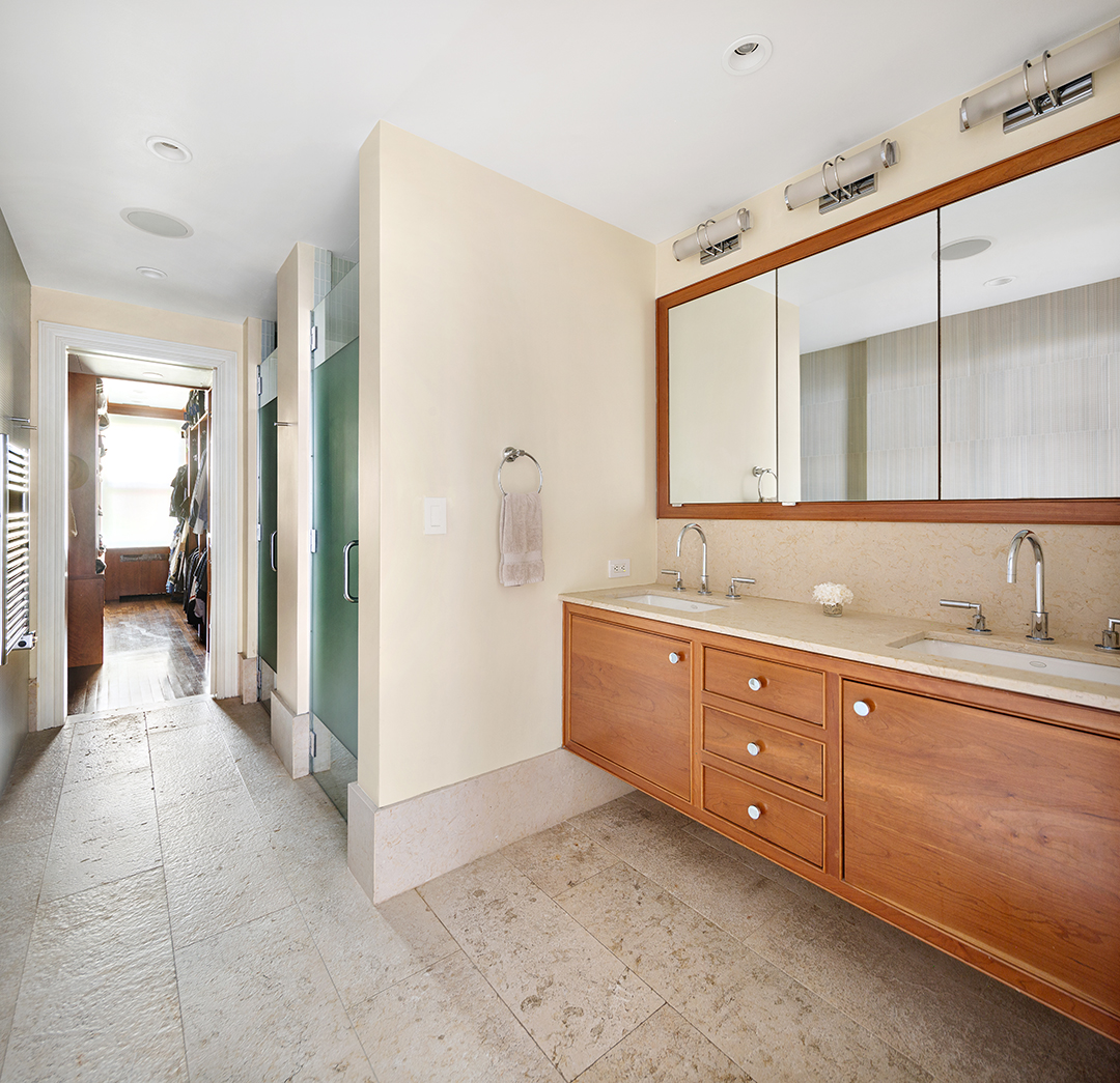 Carrie Fisher Debbie Reynolds Former Upper East Side Apartment 8