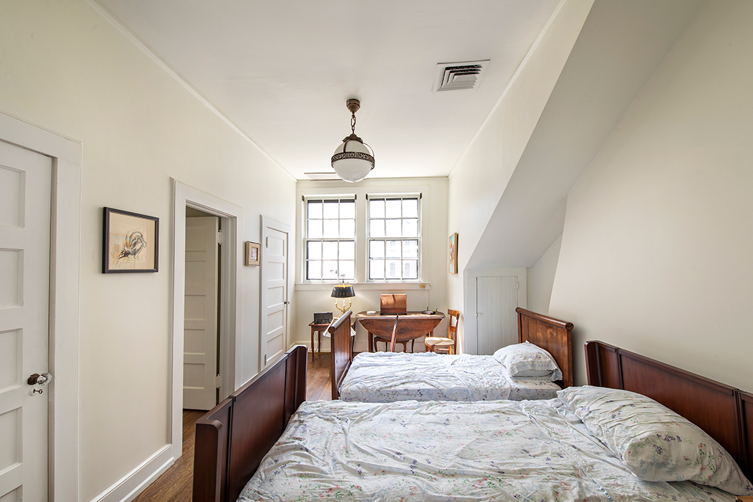 44 Stuyvesant East Village Townhouse 7