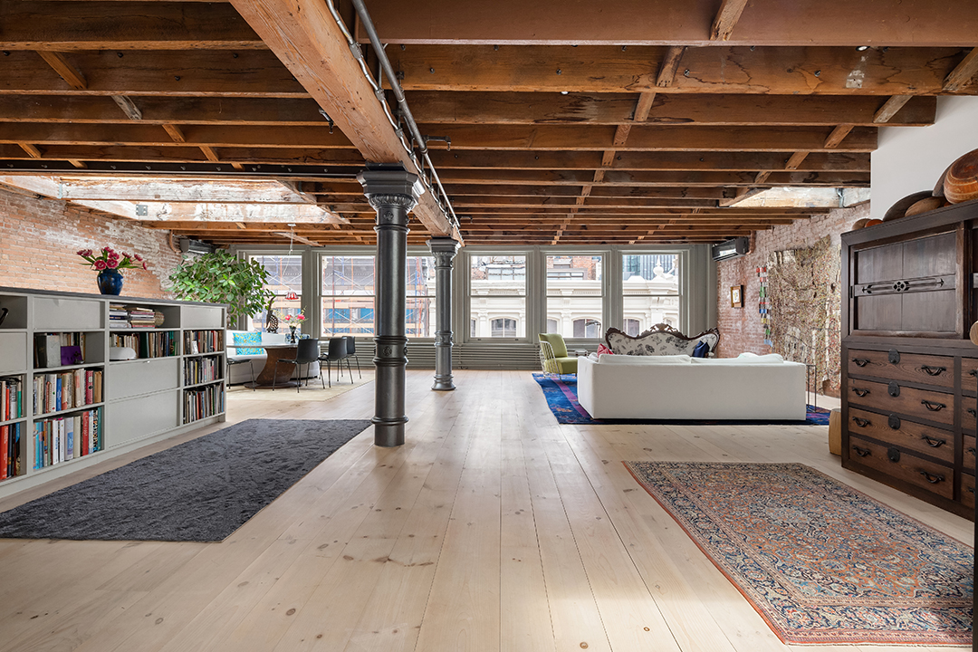 Scholarly Couples Prince Street Penthouse With A Private Roof Terrace Asks 7 25m C