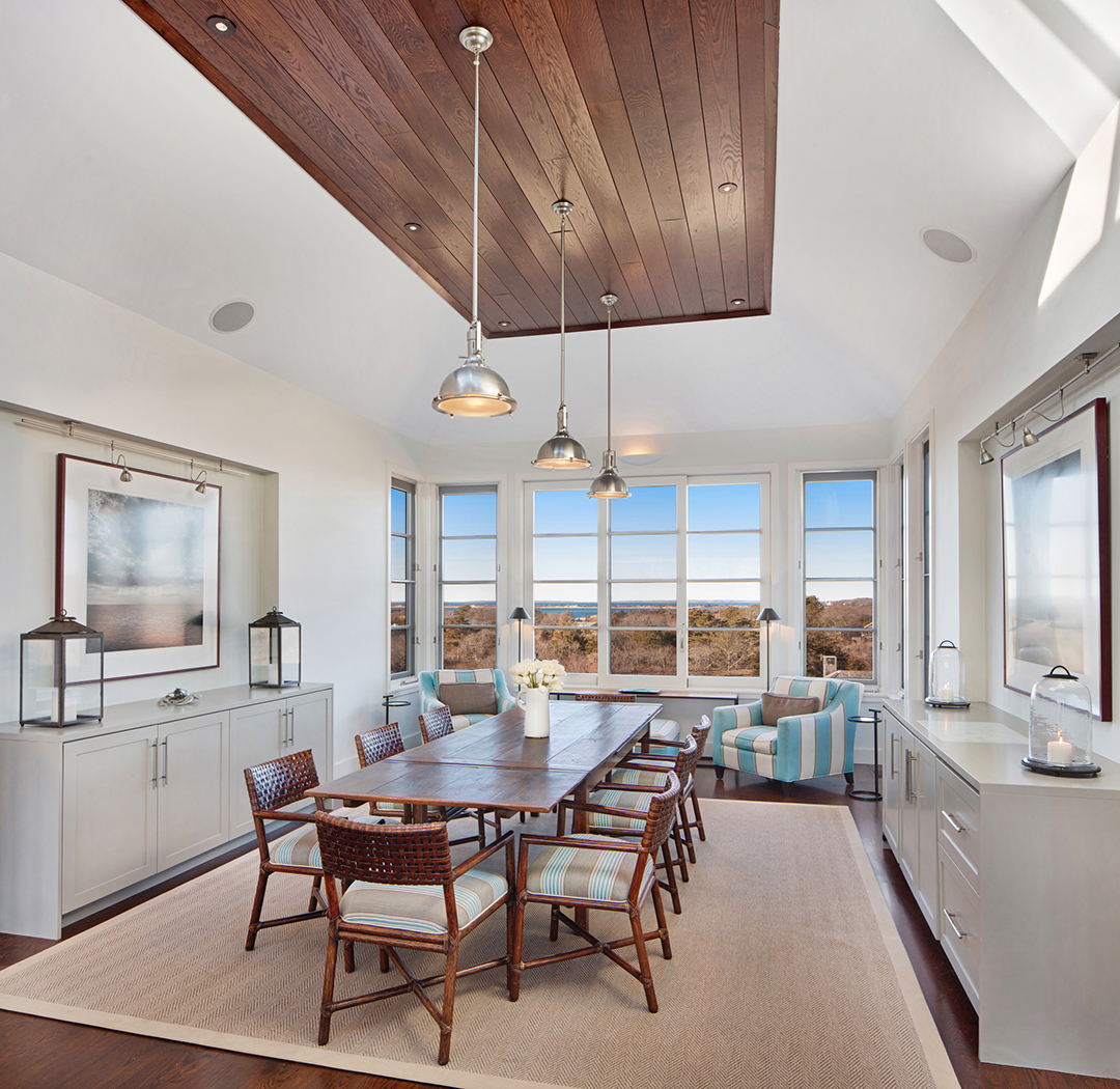 Contemporary And Classic Meet At This 15m Shingle Style Home On Marthas Vineyard Dining