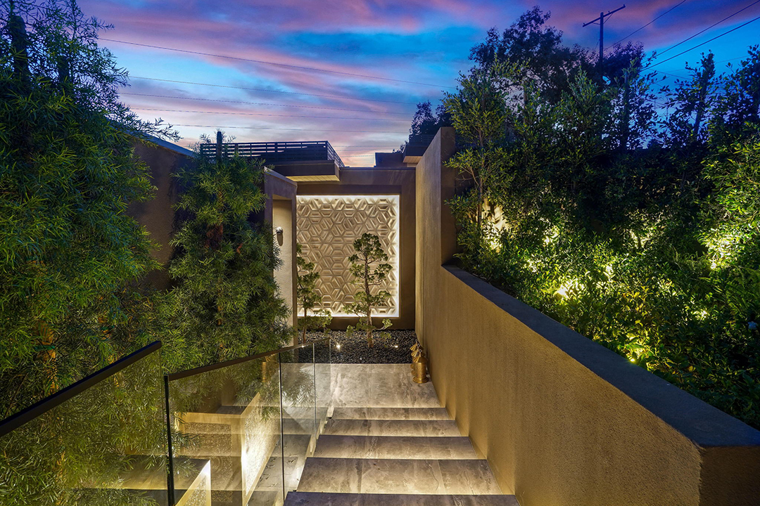 A Sustainability Focused Entrepreneurs Zen Brentwood Home Lists For 6 5m 36