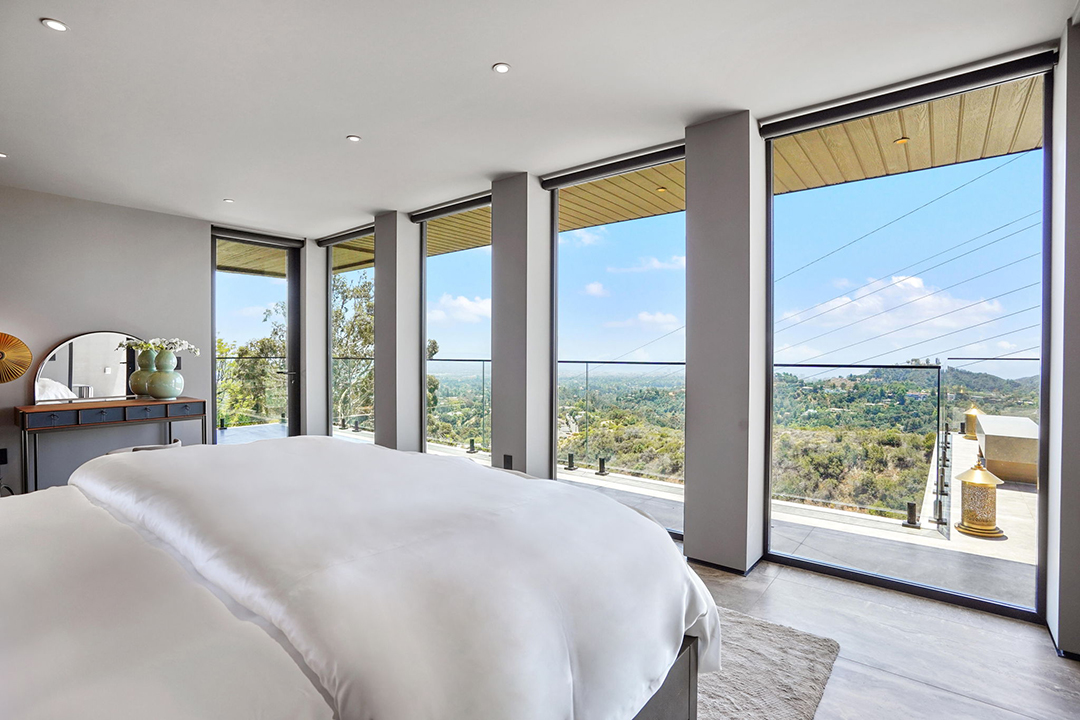 A Sustainability Focused Entrepreneurs Zen Brentwood Home Lists For 6 5m 28