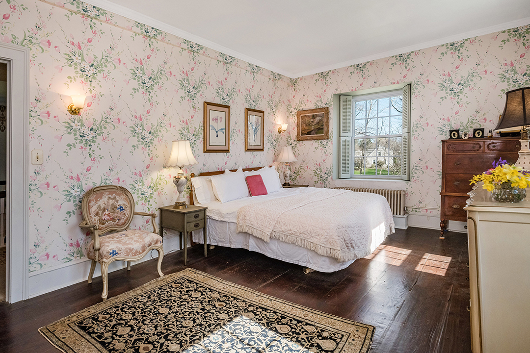 A Stone 19th Century Mill Transformed Into A Home By An Antiques Dealer Lists In Old Lyme Bedroom B