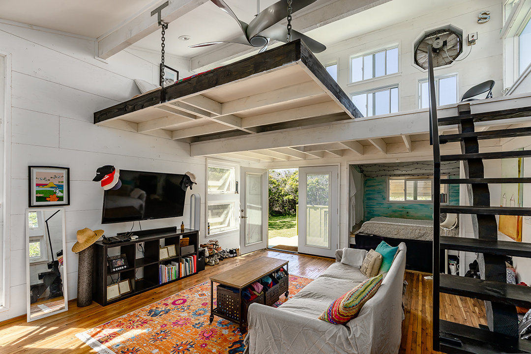 Go Off The Grid At This Stylish And Self Sufficient Estate For Sale In Hawaii 796 Awalau Rd 36