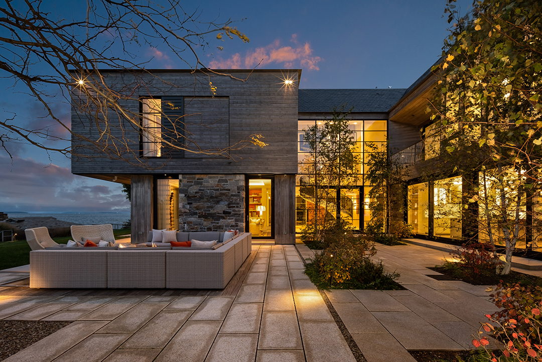 This Hobi Award Winning Masterpiece In Old Greenwich Wants 35m V