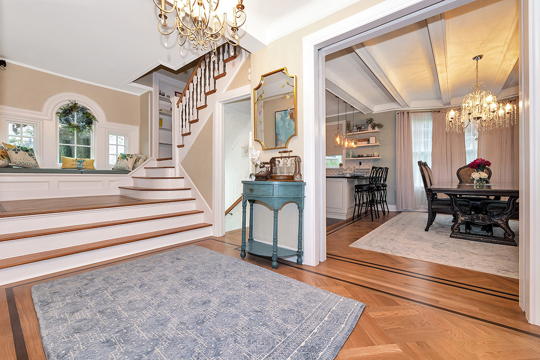 Yankees Legend Lou Gehrig Once Owned This New Rochelle Charmer Now Up For Sale C