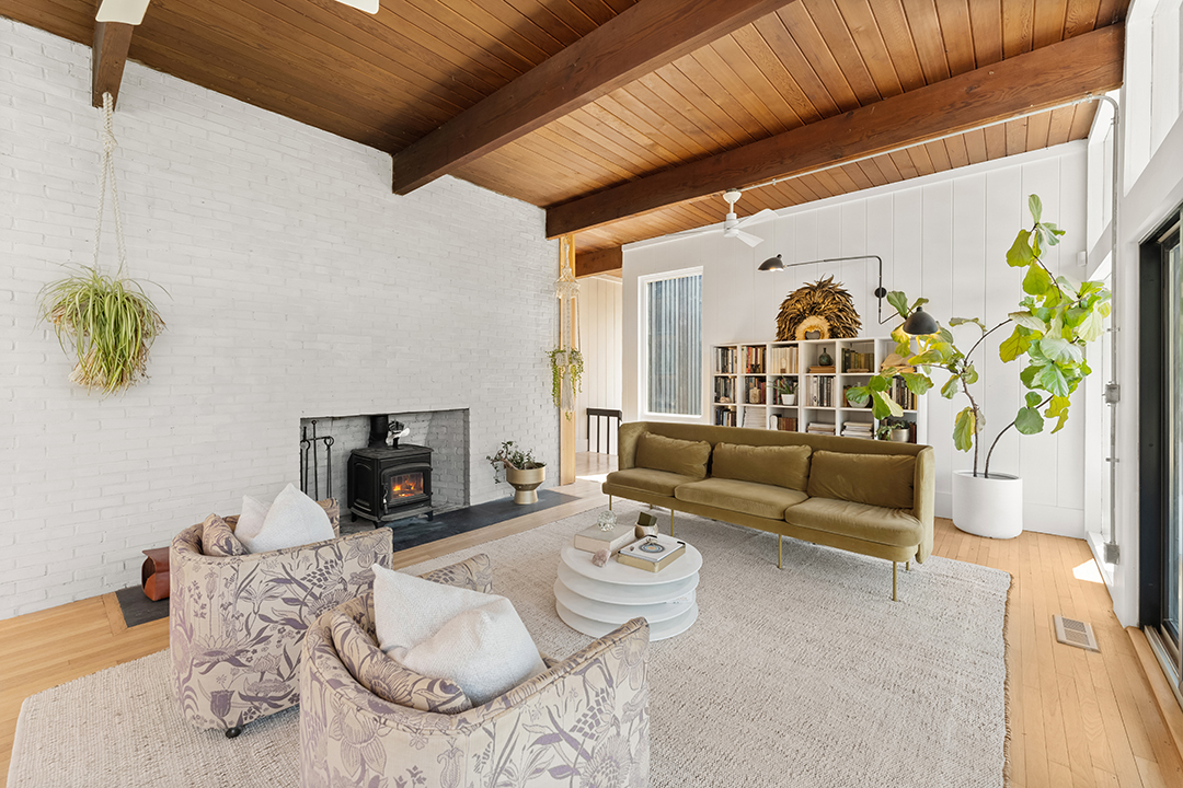 A Designers Midcentury Modern Dazzles On The Market After A Hefty Makeover 87 Shinar Mt Rd Full 64