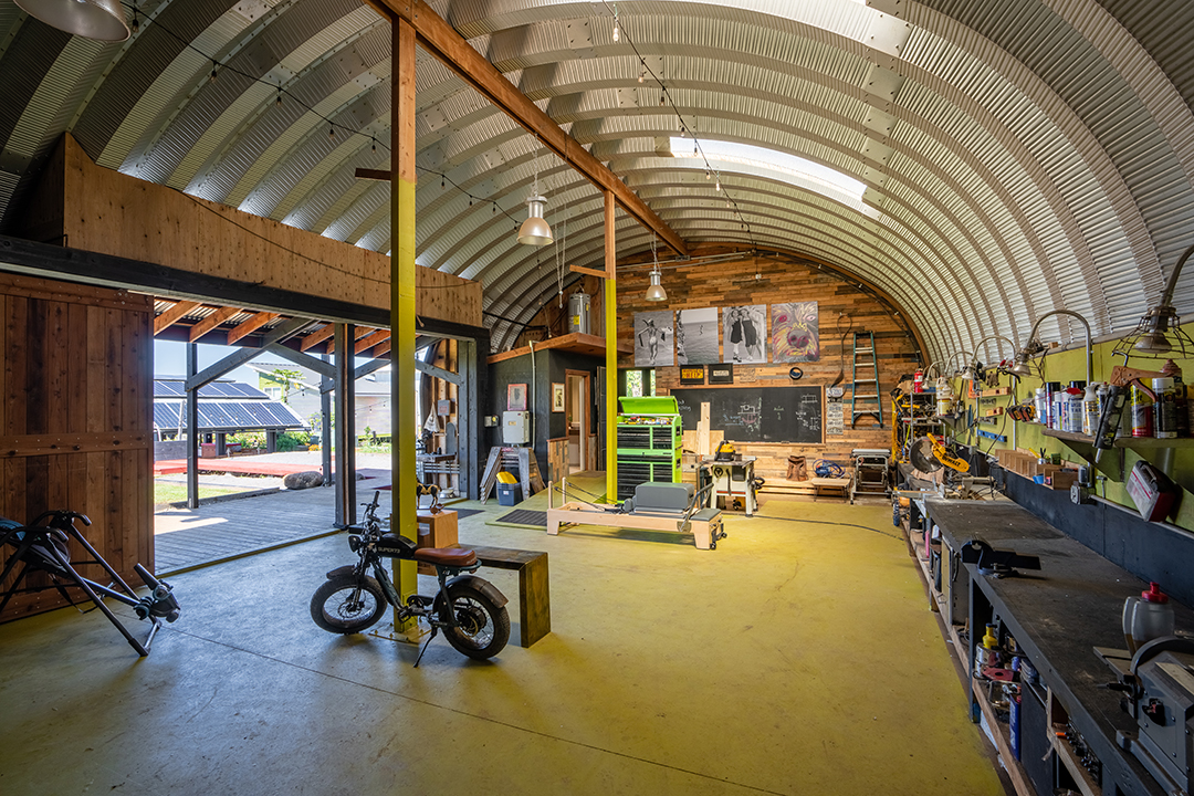 Go Off The Grid At This Stylish And Self Sufficient Estate For Sale In Hawaii 796 Awalau Rd 39