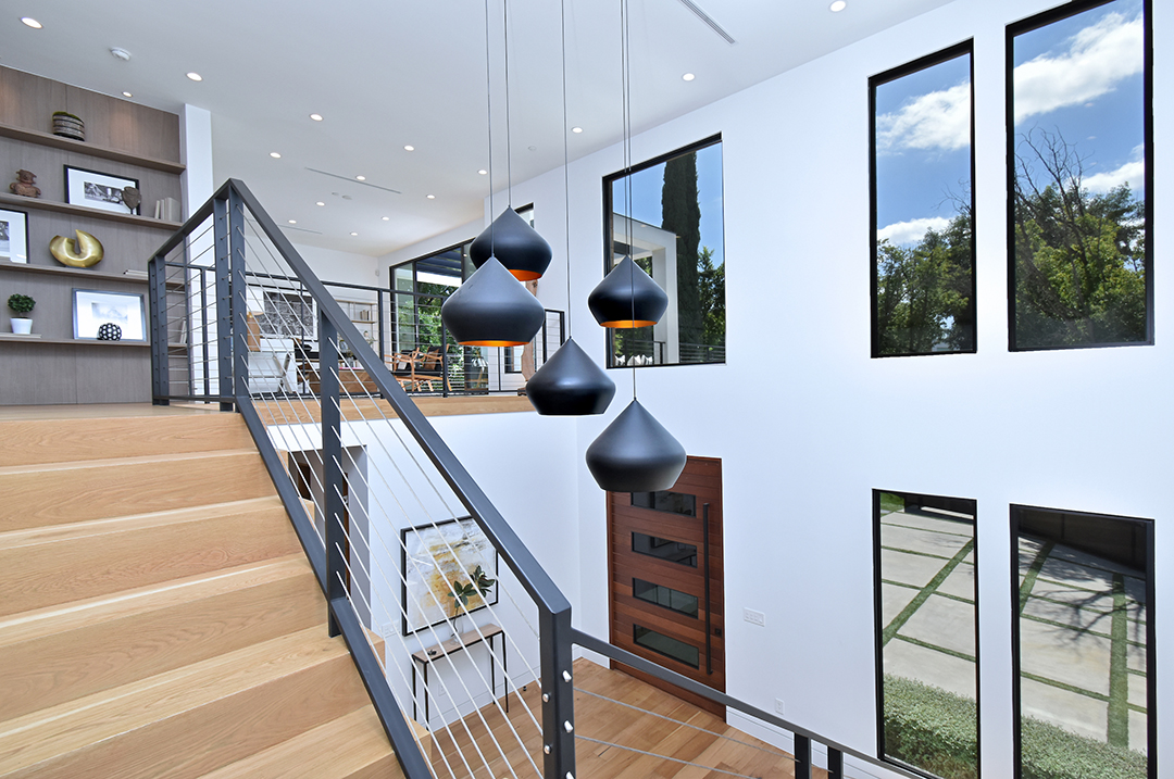 Rapper Wiz Khalifas Los Angeles Modern Looks For 4 5m 4854alonzoprint031