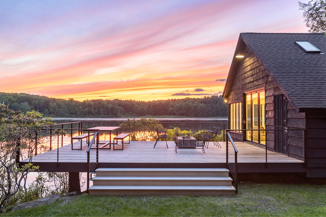 Deck Atwater Berkshires 2