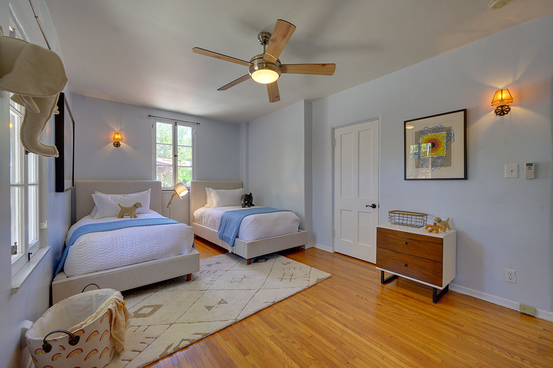 Willie Garson La House Guest 1