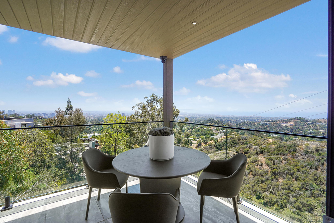 A Sustainability Focused Entrepreneurs Zen Brentwood Home Lists For 6 5m 12