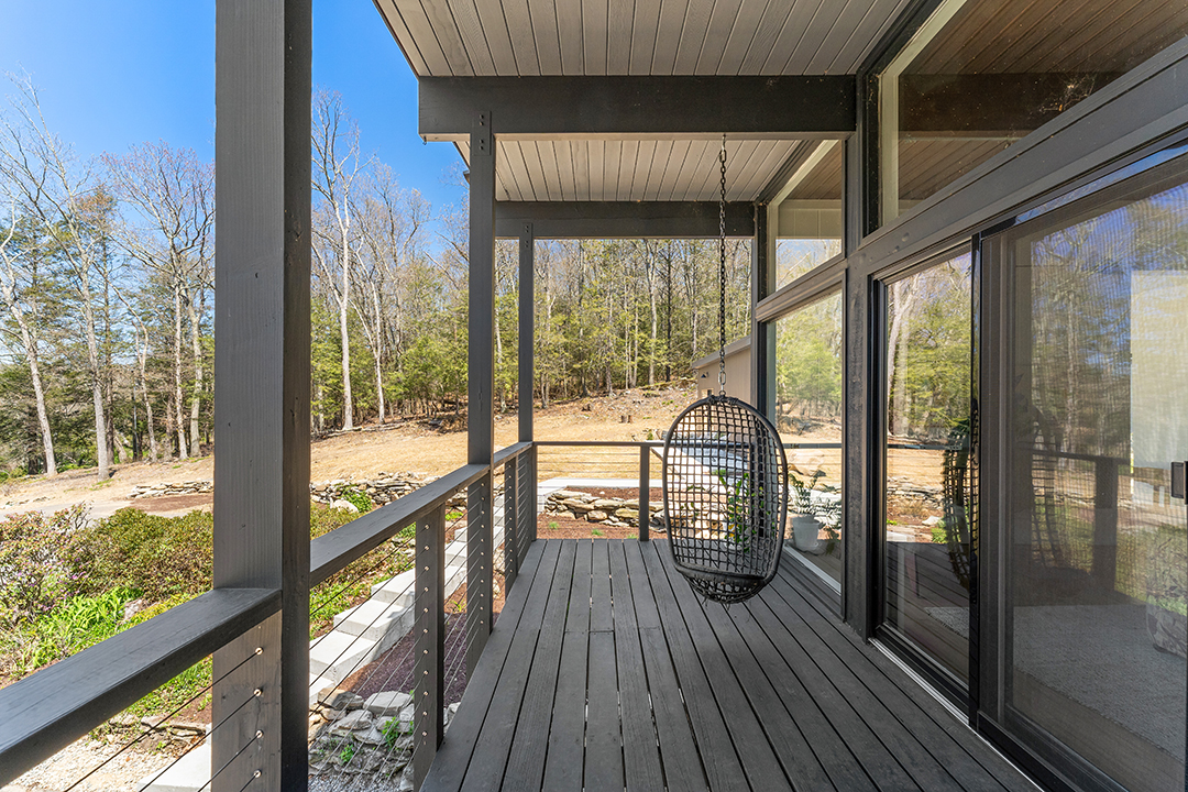 A Designers Midcentury Modern Dazzles On The Market After A Hefty Makeover 87 Shinar Mt Rd Full 47