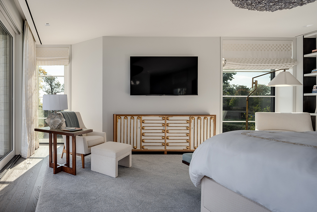 This Hobi Award Winning Masterpiece In Old Greenwich Wants 35m Jj