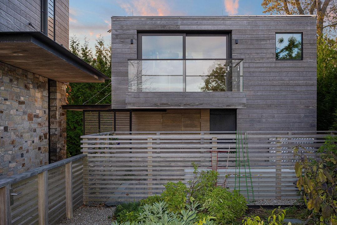 This Hobi Award Winning Masterpiece In Old Greenwich Wants 35m Exterior