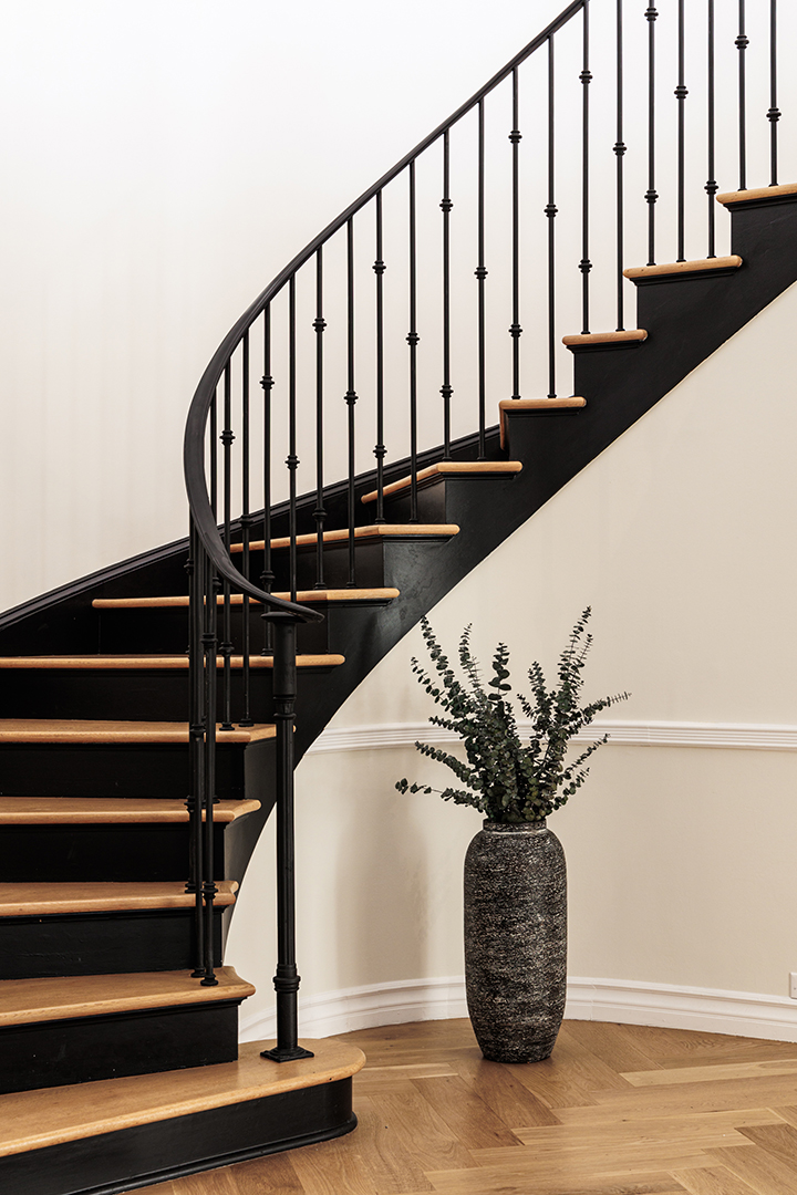 Leonardo Dicaprio Looks To Rent Out A Charming Beverly Hills House For 32500 Month 12