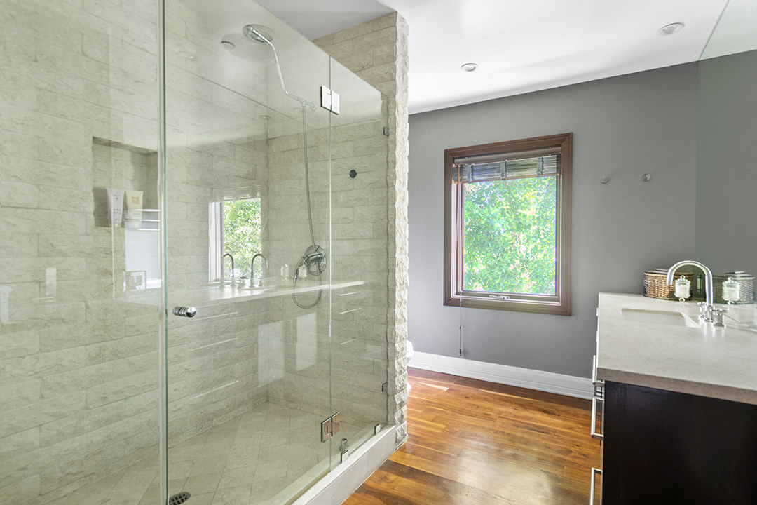 Greta Garbos Former Beverly Hills Home Hits The Market For 12m 19