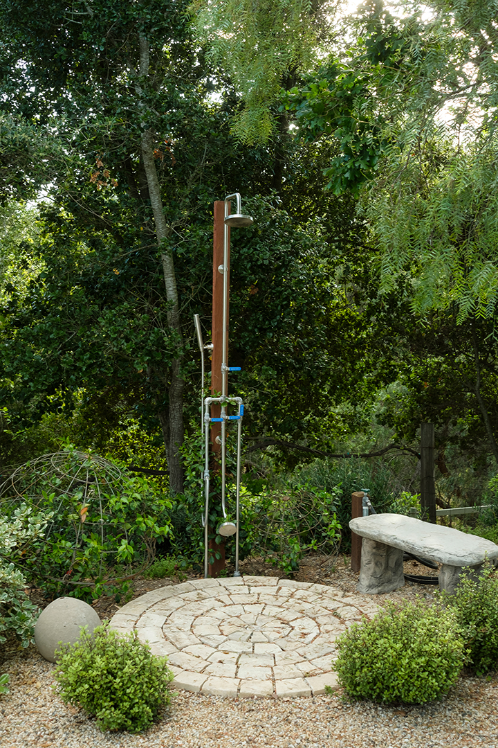 Designer Helene Aumonts Countryside California Home Harkening To France Lists For 5 8m S