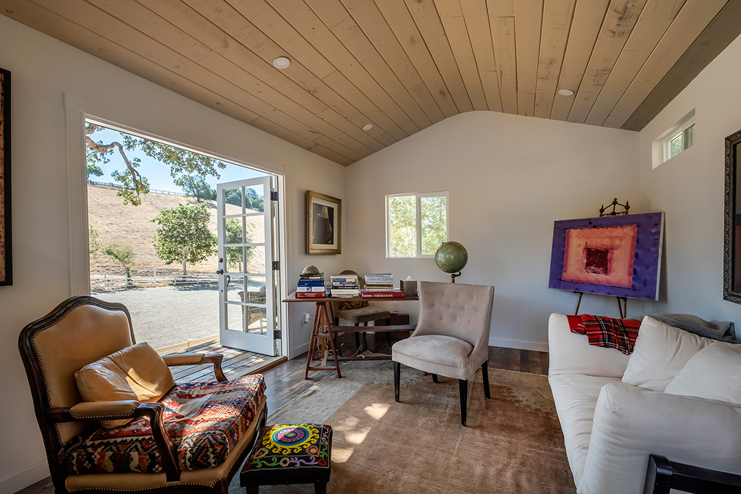 Designer Helene Aumonts Countryside California Home Harkening To France Lists For 5 8m Z