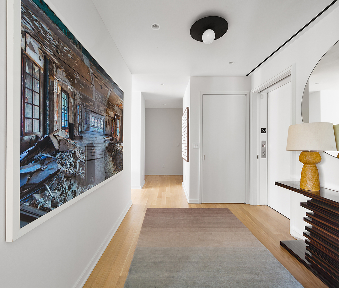 Nba Star Carmelo Anthonys Full Floor High Line Home Relists For 12 5m After A Redesign Entrance