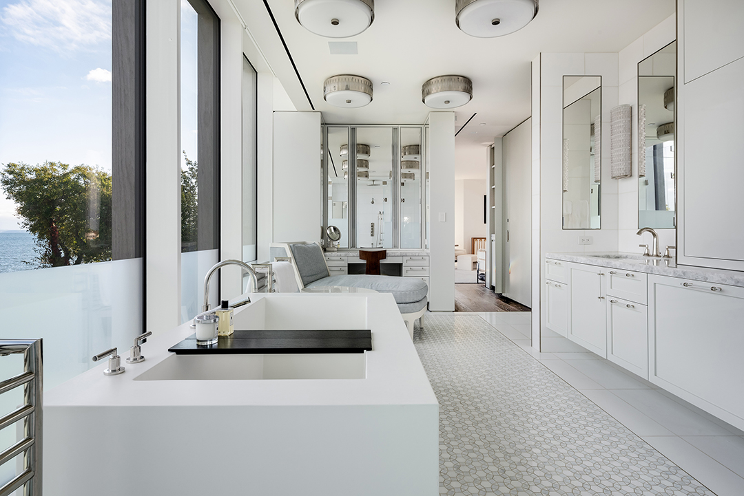 This Hobi Award Winning Masterpiece In Old Greenwich Wants 35m Jjj