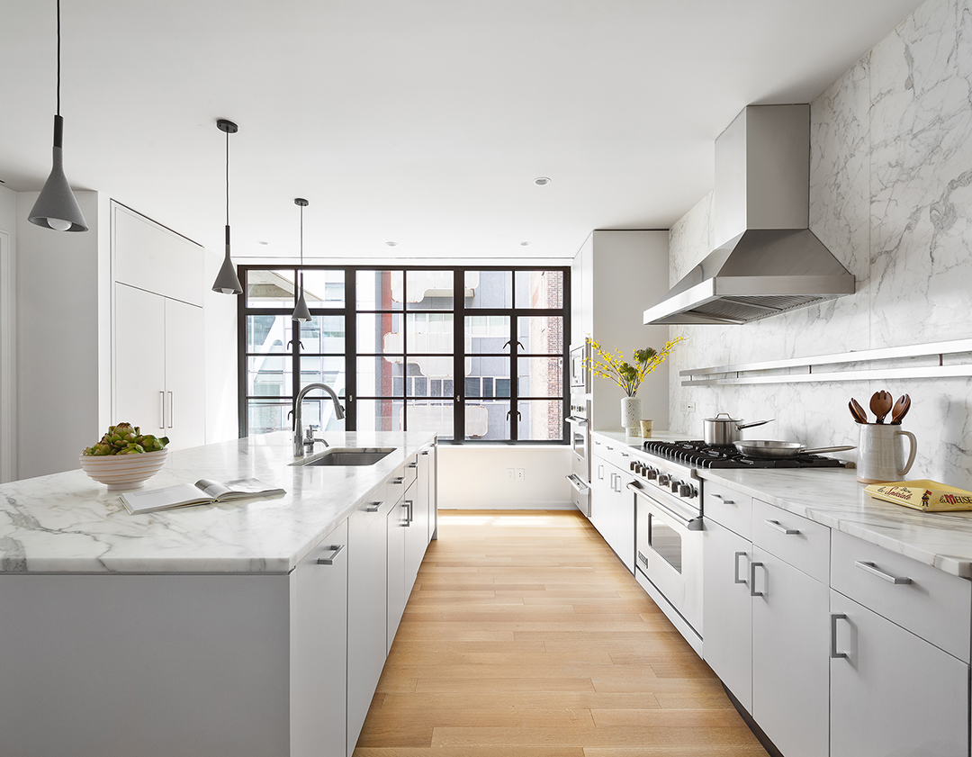 Nba Star Carmelo Anthonys Full Floor High Line Home Relists For 12 5m After A Redesign Kitchen B