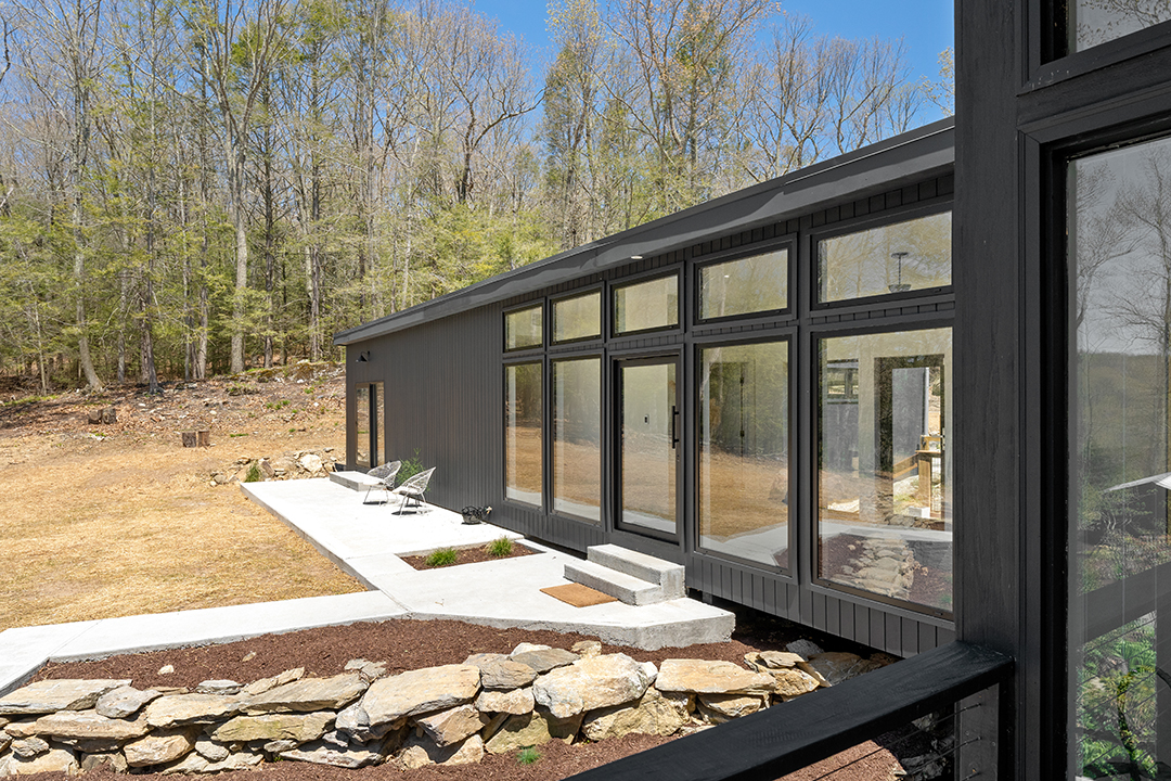 A Designers Midcentury Modern Dazzles On The Market After A Hefty Makeover 87 Shinar Mt Rd Full 57