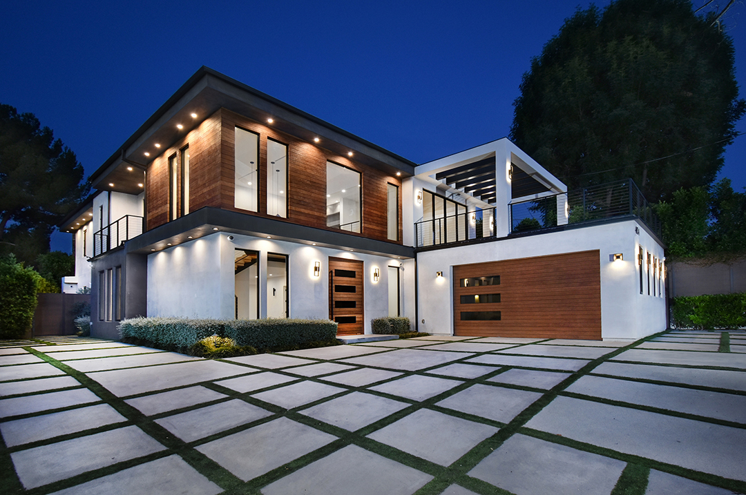 Rapper Wiz Khalifas Los Angeles Modern Looks For 4 5m 4854alonzoprint002