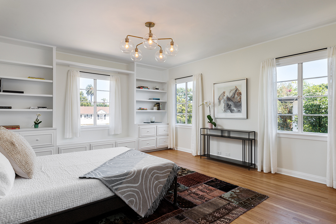 Leonardo Dicaprio Looks To Rent Out A Charming Beverly Hills House For 32500 Month 38