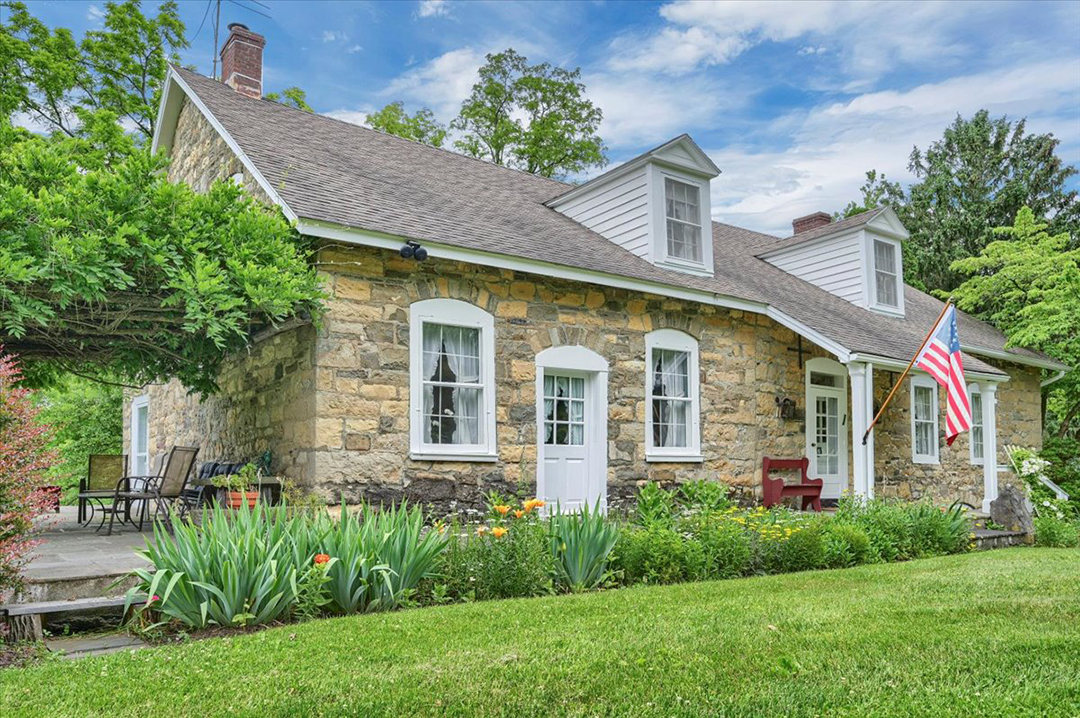 7 Homes Up For Sale That Were Built Before The United States Was Founded 297 Bellvale Lakes Road B