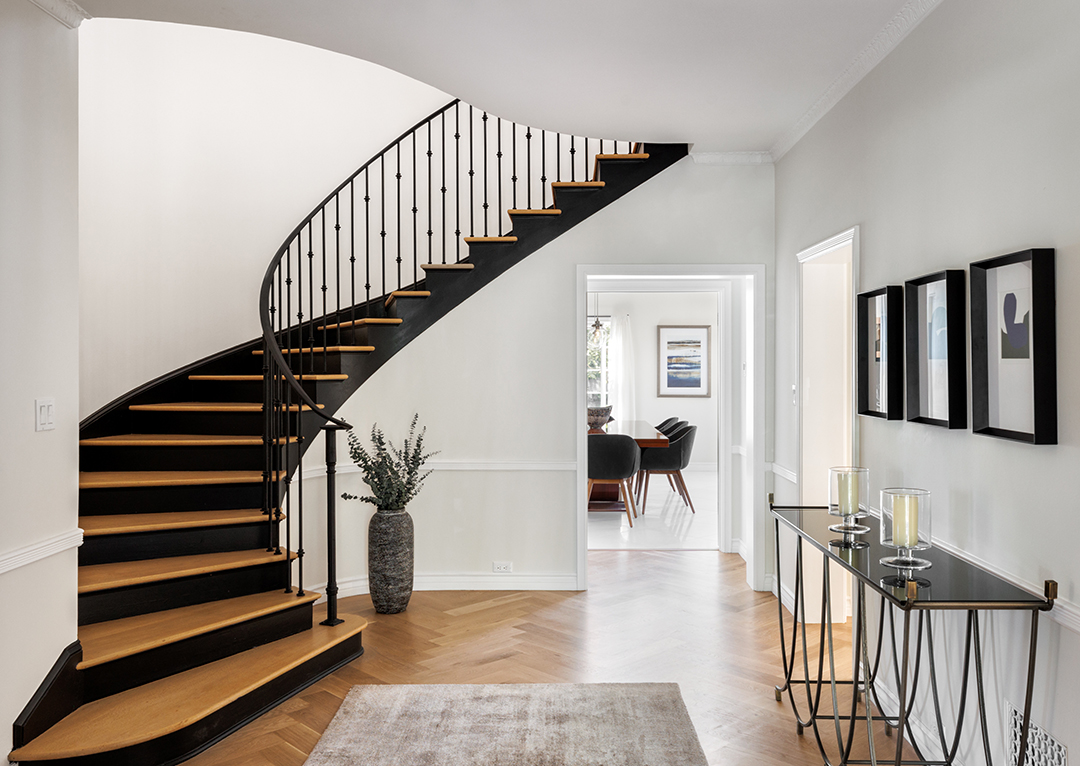 Leonardo Dicaprio Looks To Rent Out A Charming Beverly Hills House For 32500 Month 3