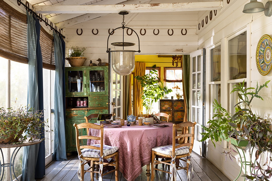 Designer Helene Aumonts Countryside California Home Harkening To France Lists For 5 8m I