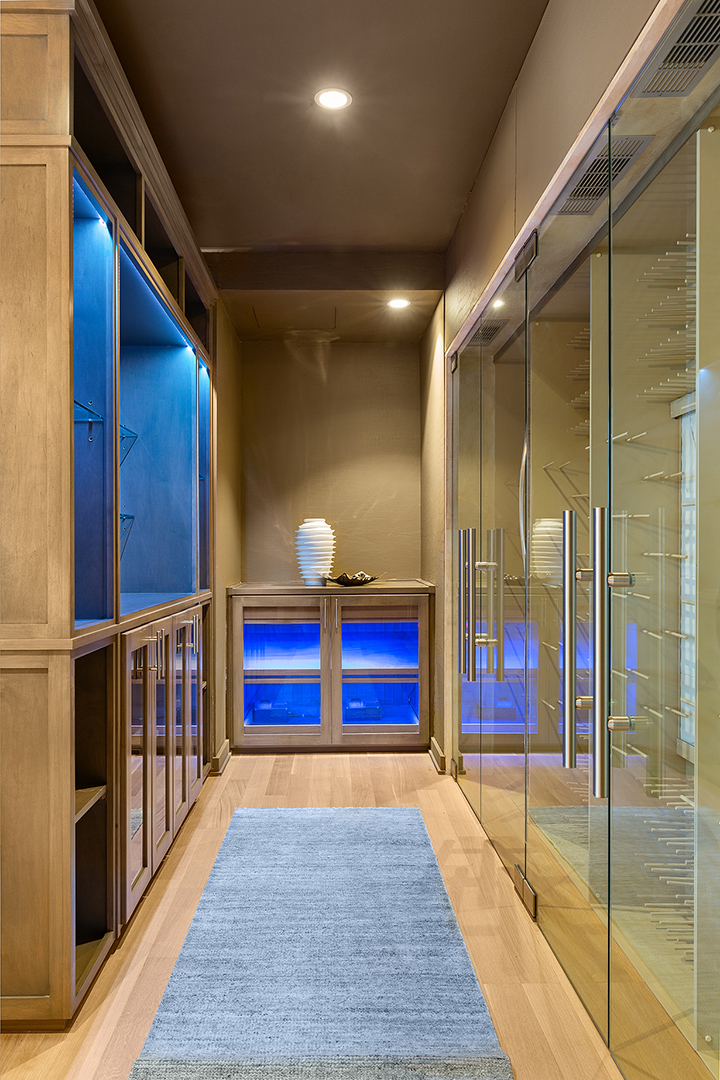 Nba Star Carmelo Anthonys Full Floor High Line Home Relists For 12 5m After A Redesign Hall