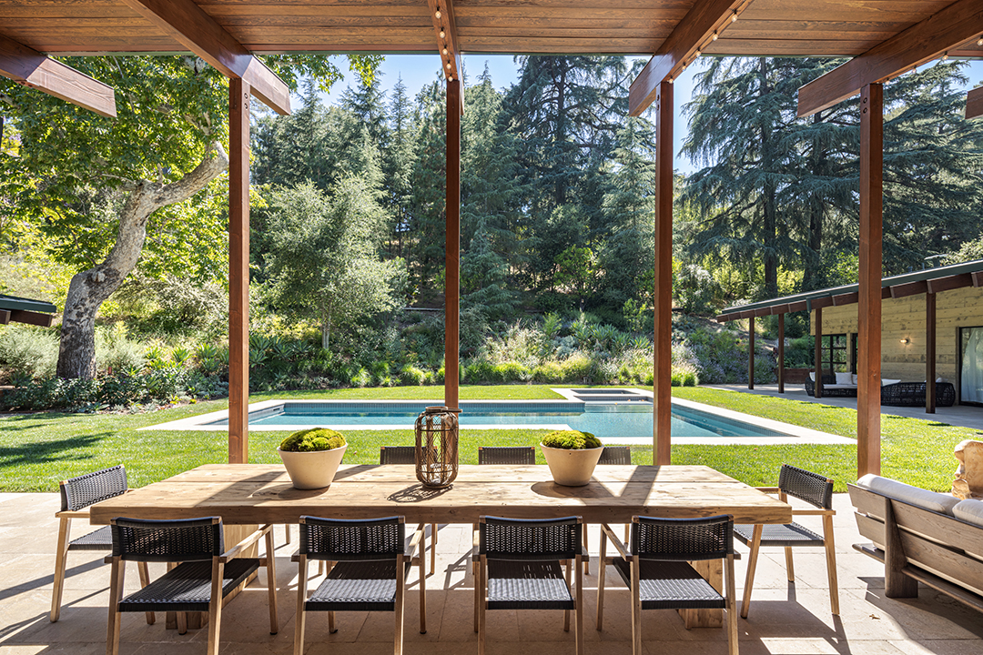 How I Met Your Mother Star Lists 18m Encino Home Frequently Used For Filming Pool