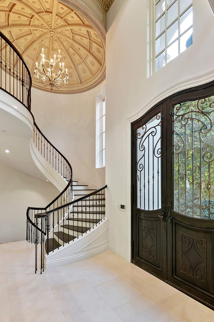 Sofia Vergara And Joe Manganiello List Renovated Beverly Hills Mansion For 19 6m C