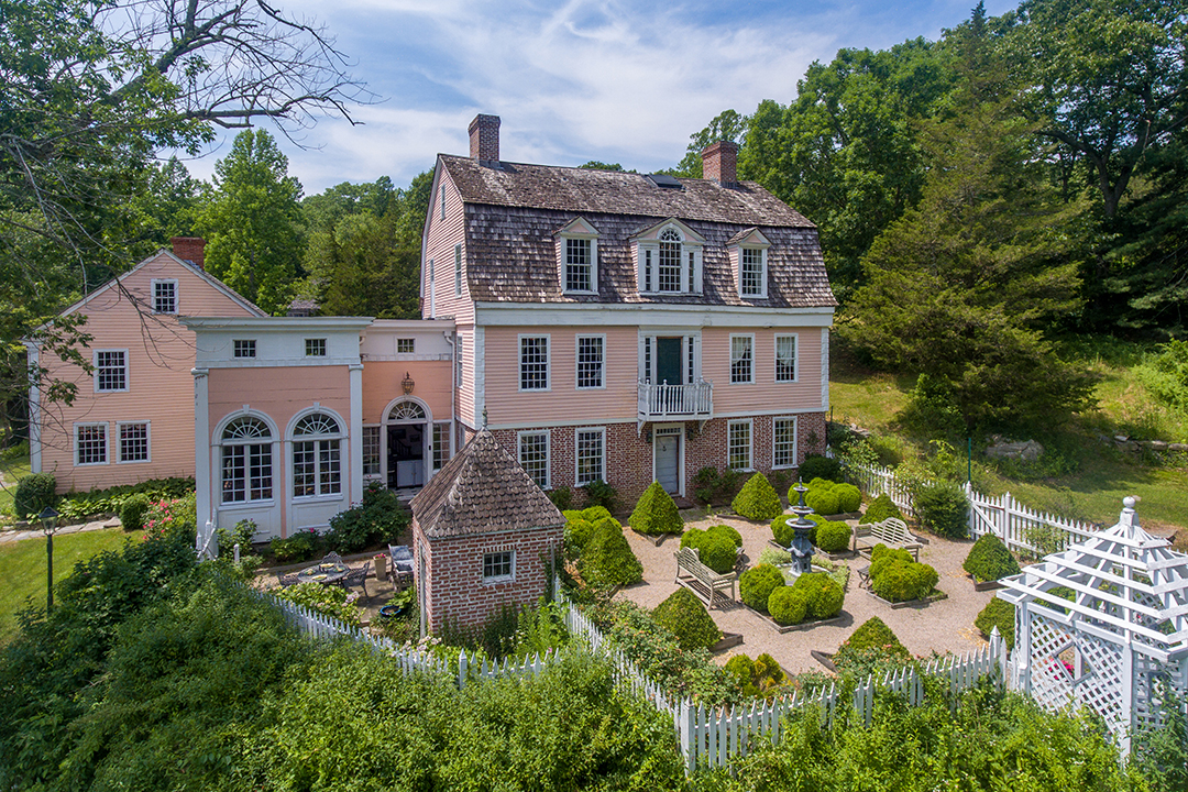 Tour A 2m Lyme Compound Dating Back To 1760 That Thinks Pink B