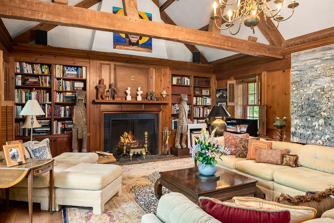 60 Pound Ridge Rd Den