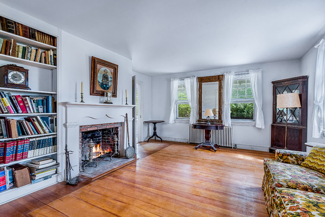 A Historic East Hampton Estate Owned By The Same Family Since 1880 Seeks 6 97m D