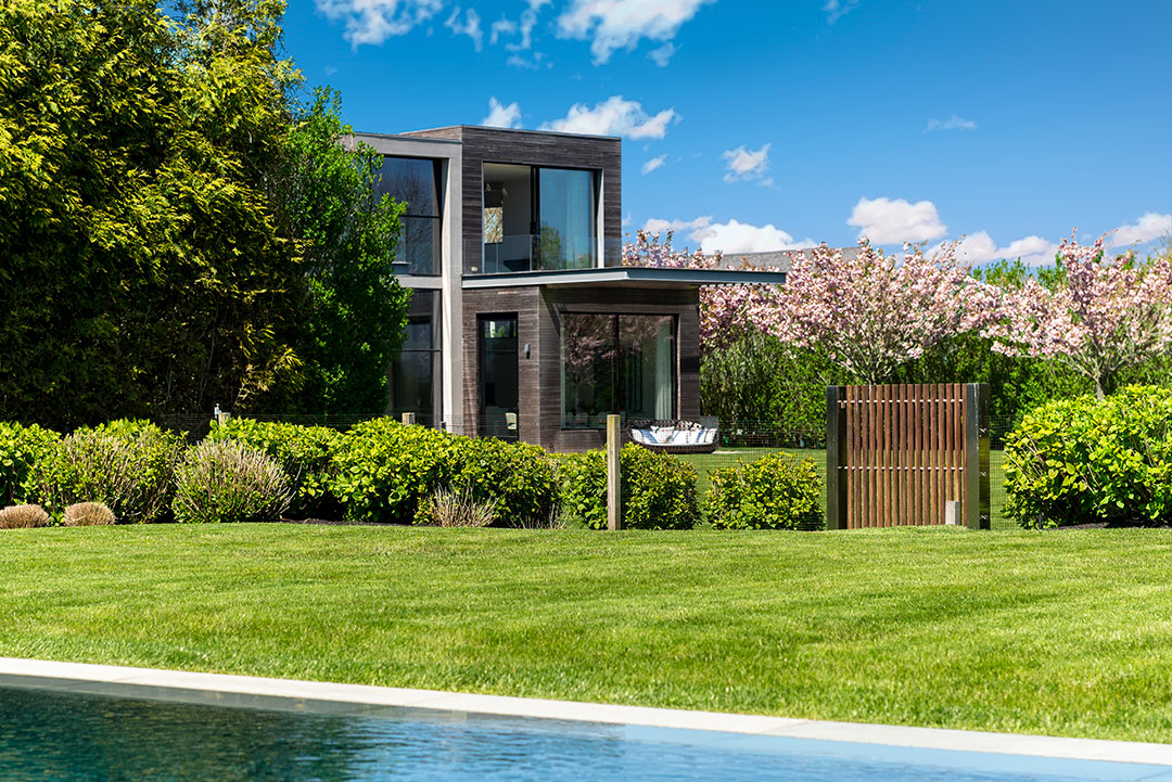 183danielsln Sagaponacksouthnewyork Michaela Keszler Douglaselliman Photography 91730891 High Res