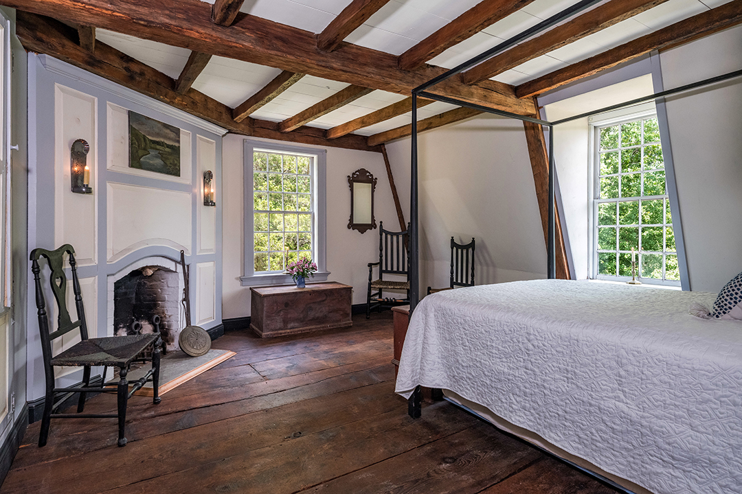 Tour A 2m Lyme Compound Dating Back To 1760 That Thinks Pink Z