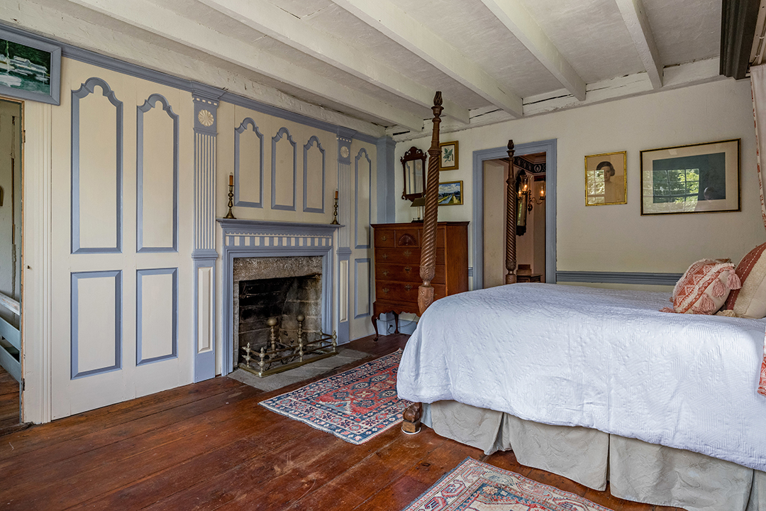 Tour A 2m Lyme Compound Dating Back To 1760 That Thinks Pink P
