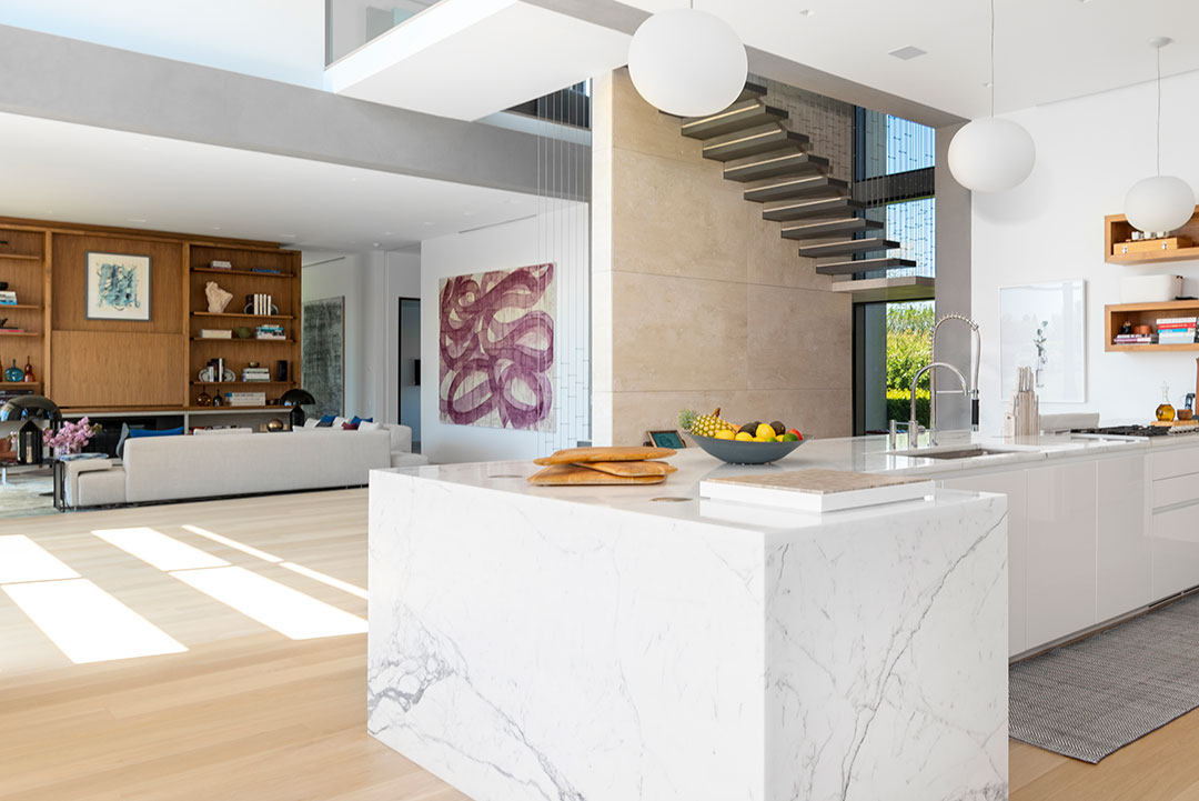 183danielsln Sagaponacksouthnewyork Michaela Keszler Douglaselliman Photography 91732516 High Res