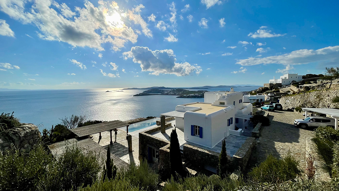 Tour A Mesmerizing Mykonos Villa For Sale Thats Utterly Organic Yet Lavish Villa Ariadni Myb0810 Bi 47