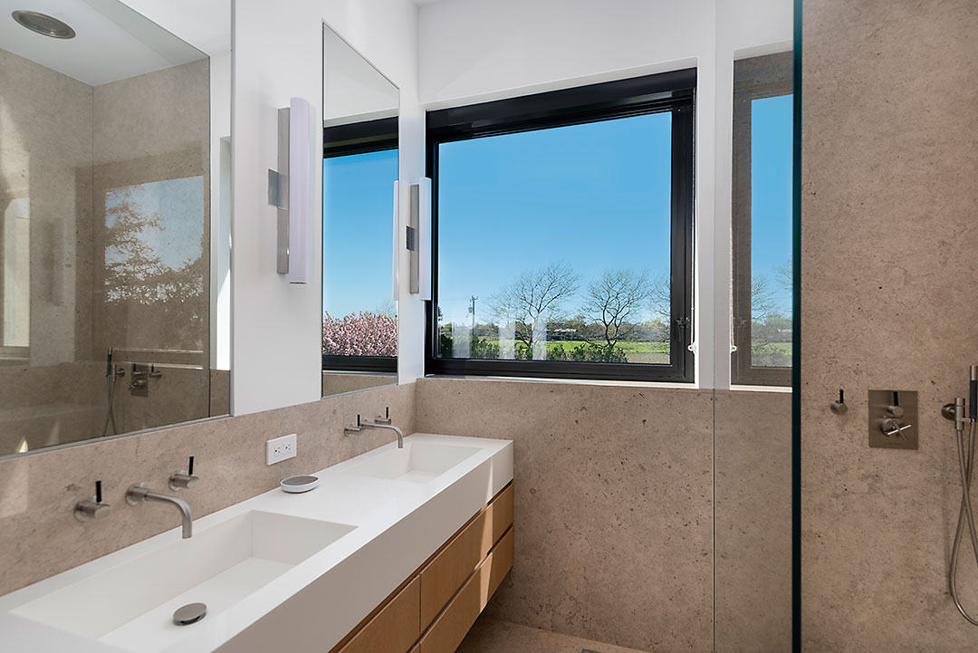 183danielsln Sagaponacksouthnewyork Michaela Keszler Douglaselliman Photography 91732379 High Res