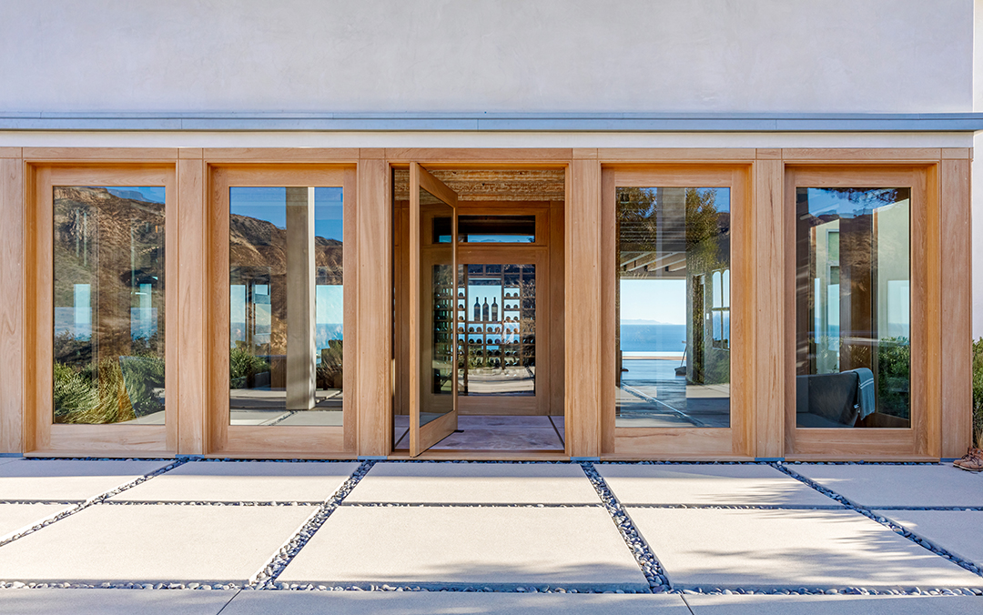 Explore A Malibu Mansion With Unreal Ocean Views Listed For 35m 23800malibucrestdrive017
