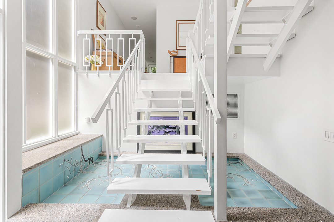 Actress Jaime King Lists A Circa 1960 Beverly Hills House Built By Walt Disney 1612 Schuyler 06