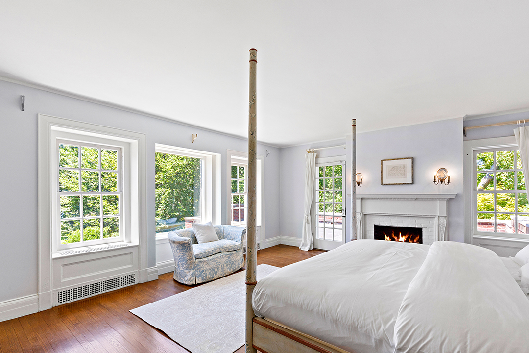 Audrey Hepburn And Cast Filmed Parts Of Sabrina At This Rye Ny Manor Listed For 11m 22 64a5555a