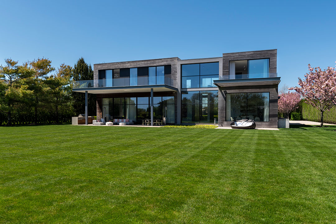 183danielsln Sagaponacksouthnewyork Michaela Keszler Douglaselliman Photography 91731556 High Res