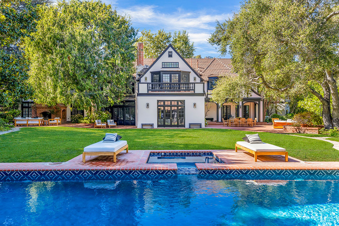 Producers Pacific Palisades Estate Daytime Pool